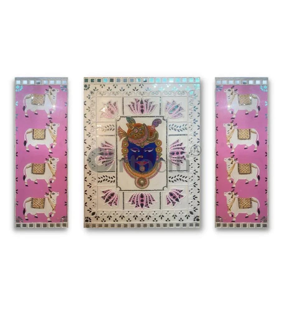 Handmade Krishna Pichwai Lippan Art(Handmade Krishna Pichwai Lippan Art) 4 Handmade Krishna Pichwai Lippan Art(Handmade Krishna Pichwai Lippan Art) - Image 2